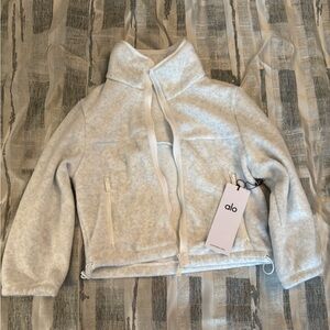 Alo Cropped Fleece Retreat Jacket